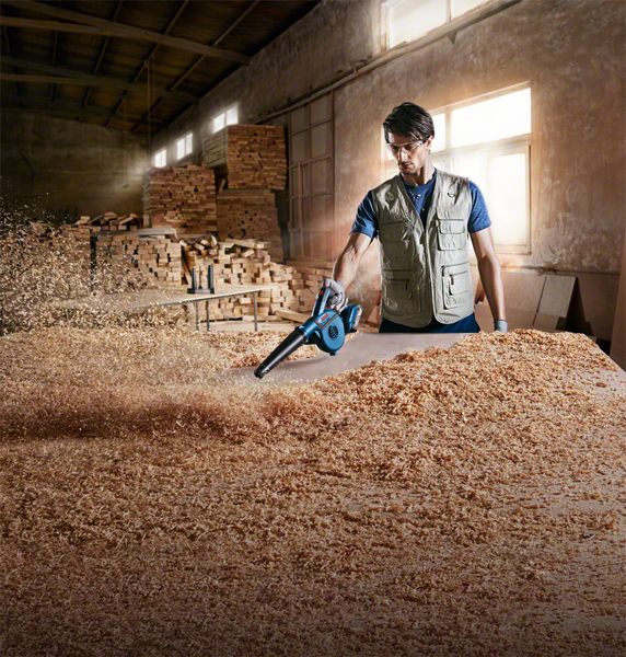Bosch GBL 18V-120 Aküsüz Üfleme Makinesi