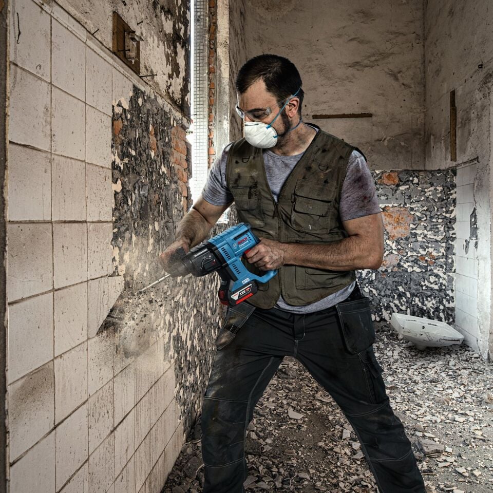 Bosch GBH 180-Li Çift Akülü 4 Ah Kırıcı-Delici