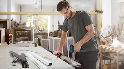 Bosch Professional GSB 120-LI + 23 parça vidalama seti
