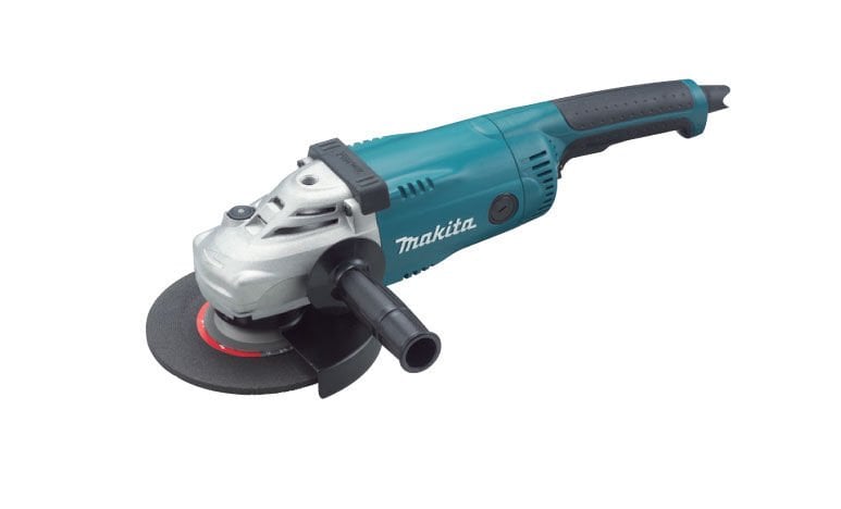 Makita GA7020 2200 W Büyük Taşlama Makinesi